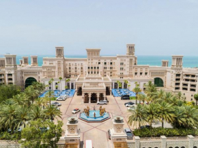Отель Jumeirah Al Qasr  Дубай